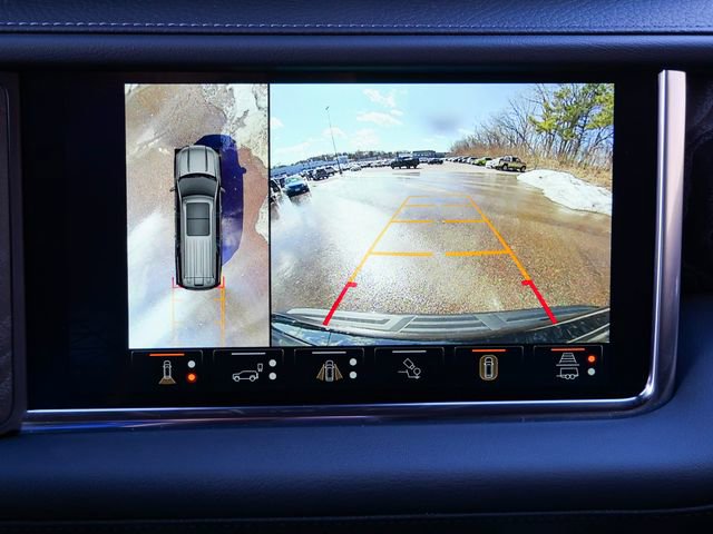 Used 2023 GMC Yukon Denali w/ Denali Reserve Package image 24