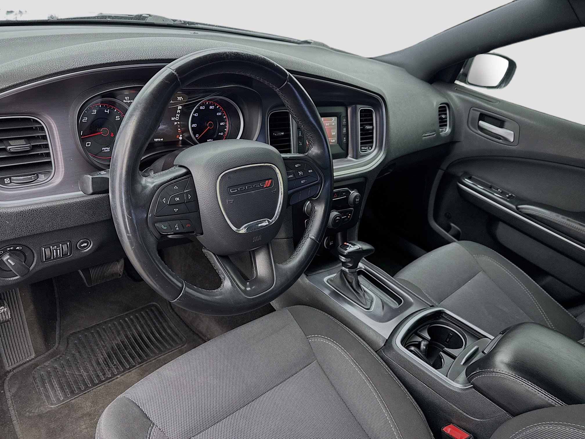 Used 2016 Dodge Charger SE image 7