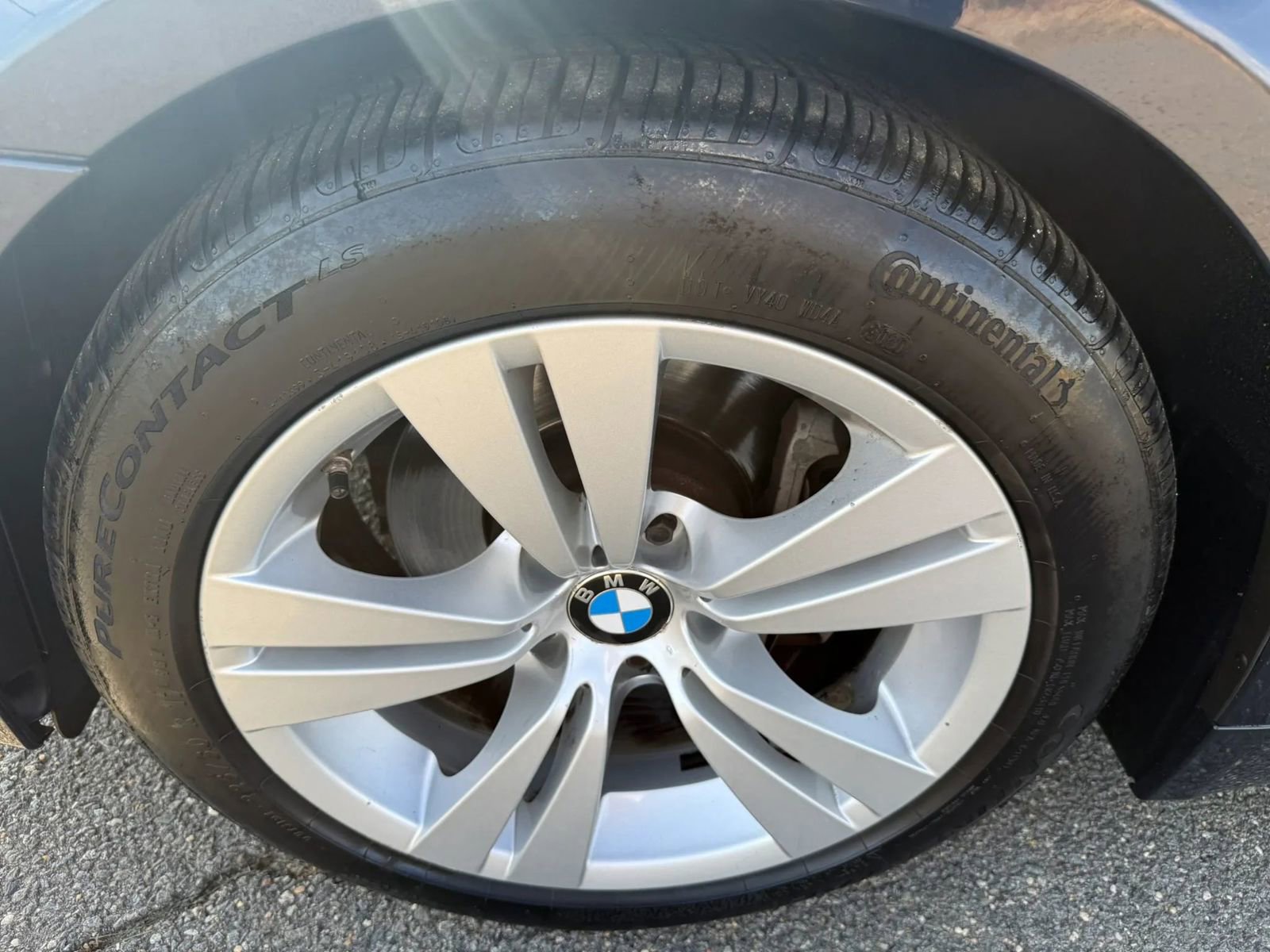 Used 2010 BMW 528i Sedan RWD image 24