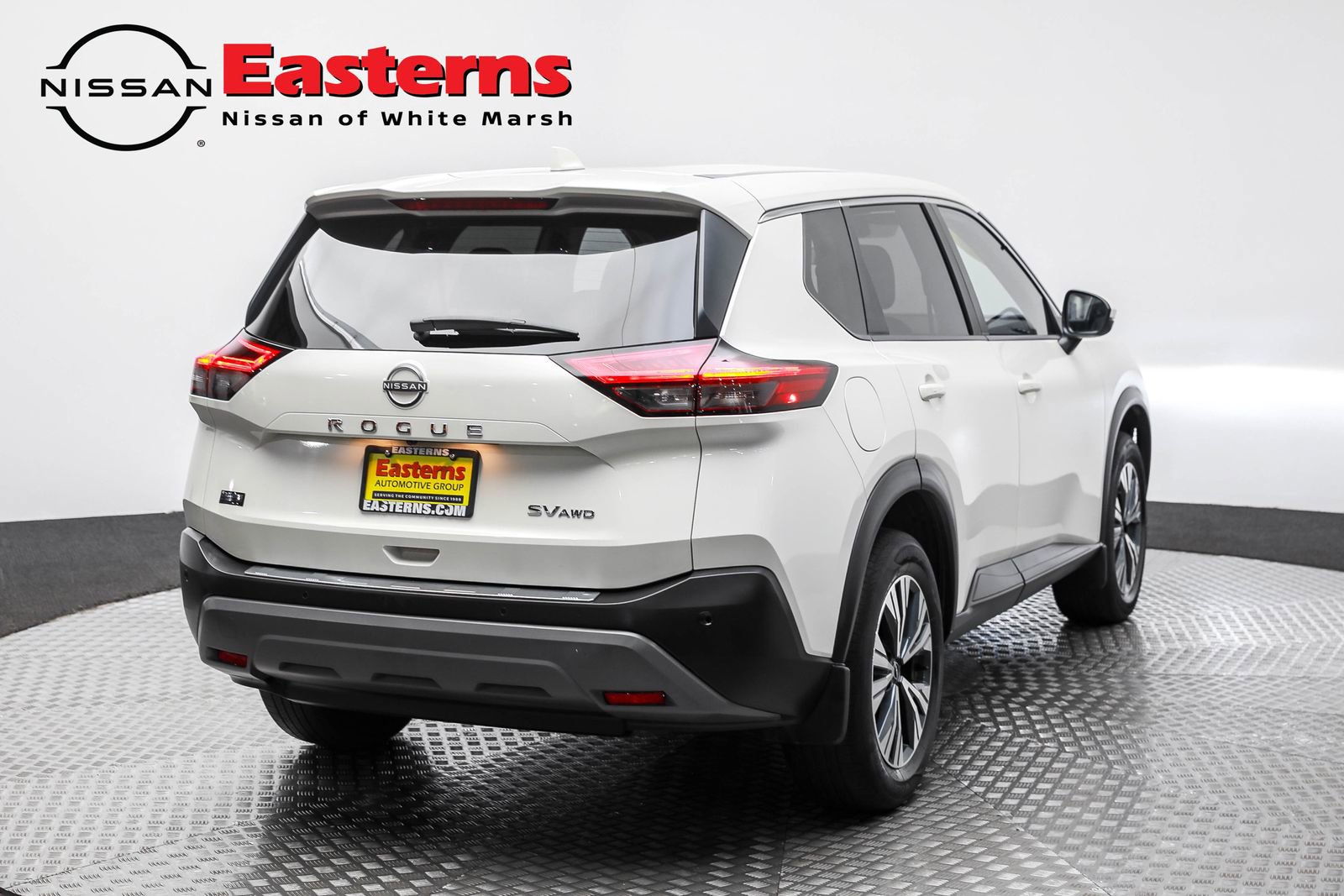 Used 2022 Nissan Rogue SV image 13