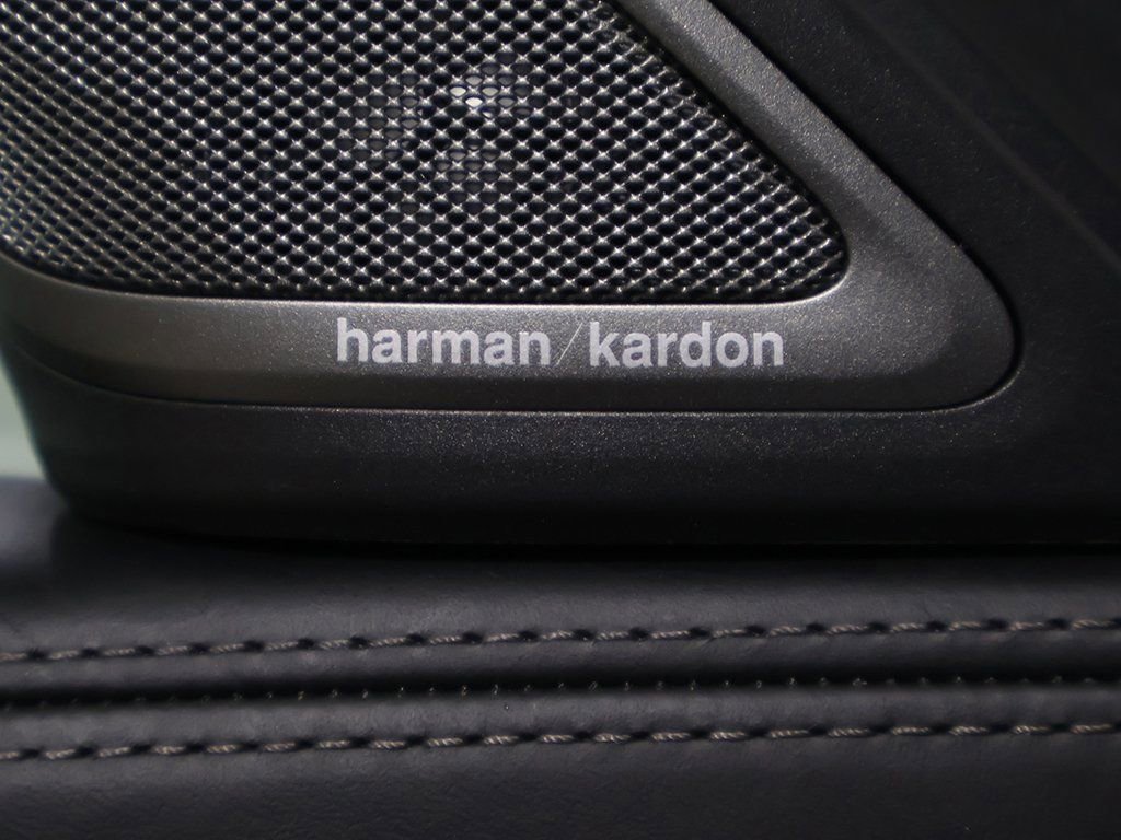 Used 2021 BMW 740i xDrive w/ Premium Package image 53