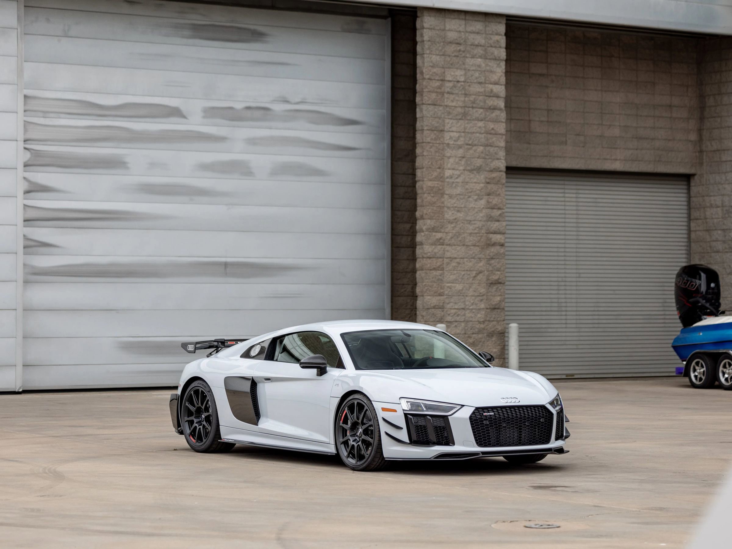 Used 2018 Audi R8 V10 plus image 2