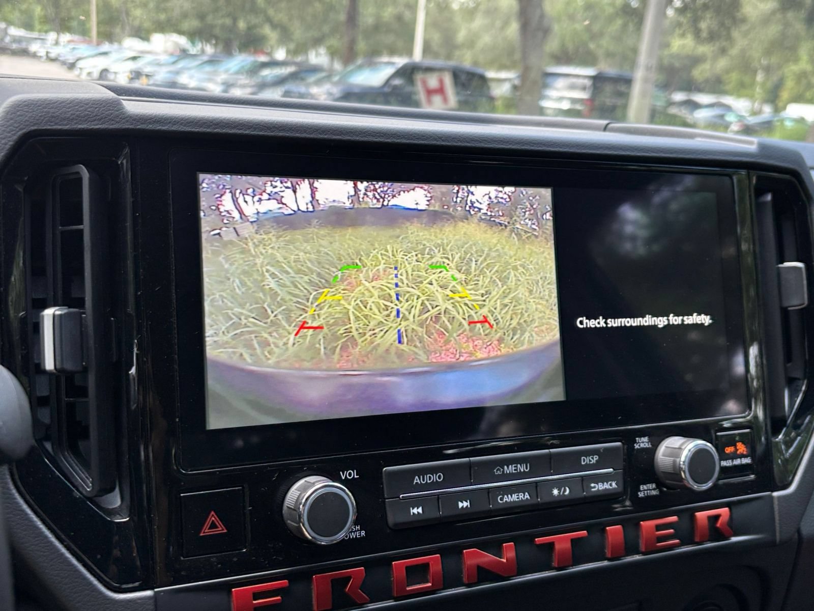 Used 2026 Nissan Frontier PRO-4X AWD/4WD image 23