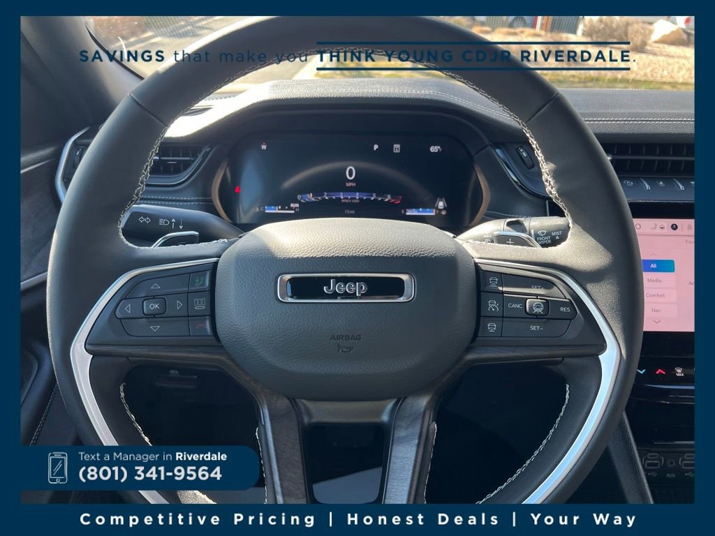 New 2026 Jeep Grand Cherokee Altitude image 14