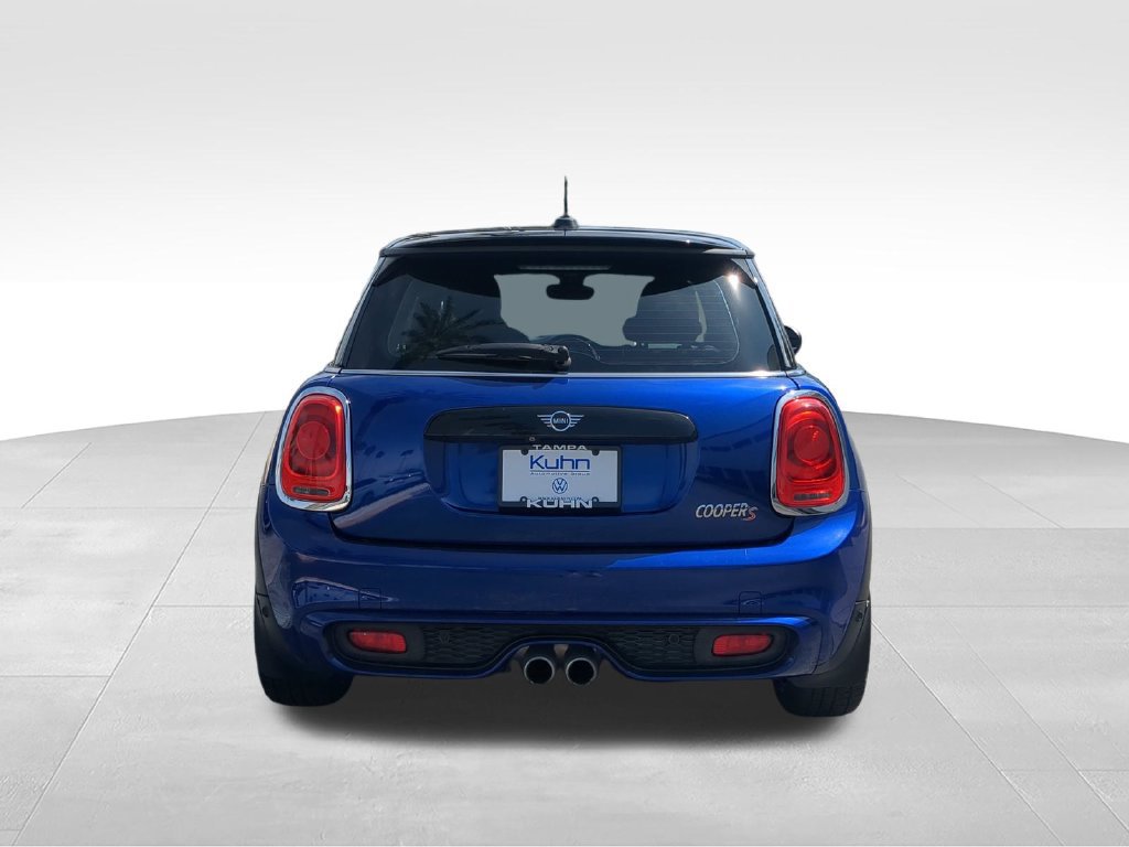 Used 2019 MINI Cooper S w/ Signature Upholstery Package FWD image 4