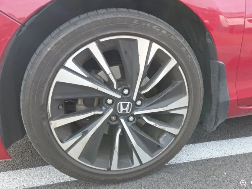 Used 2017 Honda Accord EX-L image 4