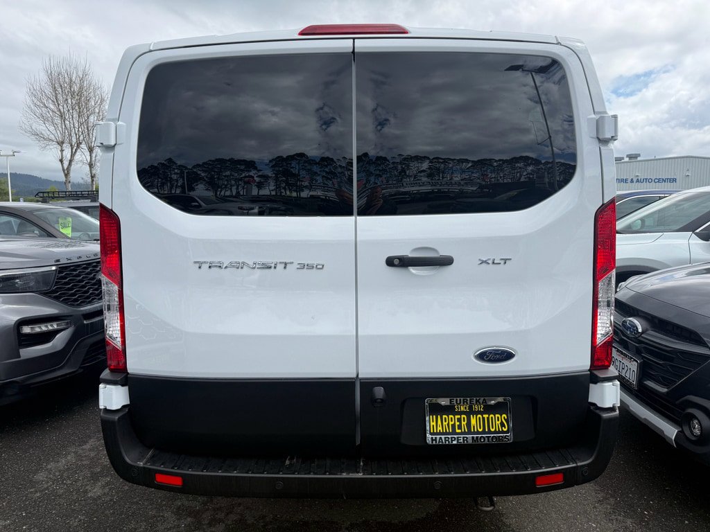 Used 2023 Ford Transit 350 XLT RWD image 6