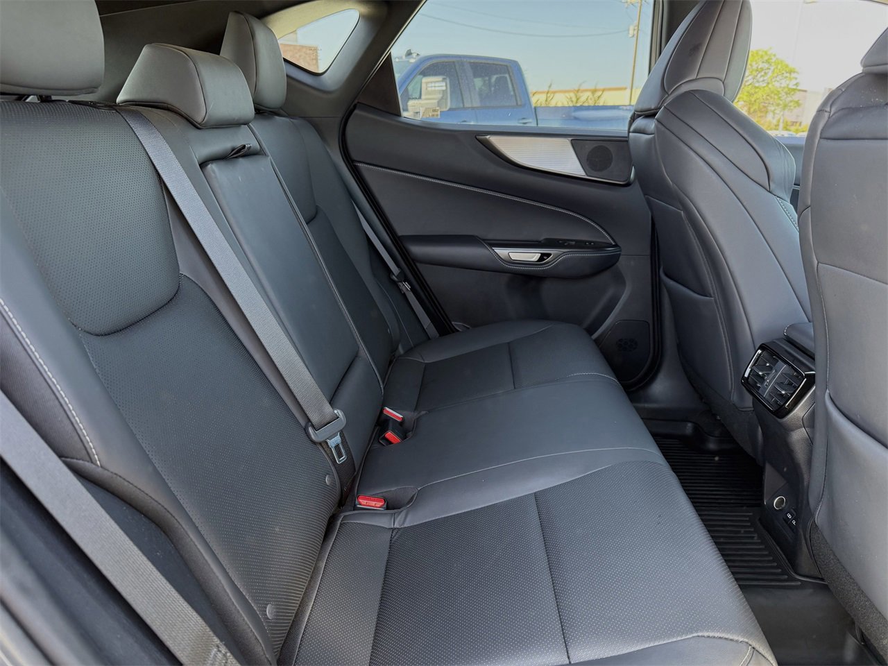 Used 2023 Lexus NX 350 F Sport image 23