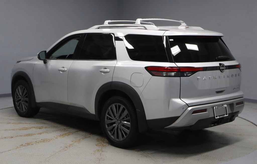 Certified 2023 Nissan Pathfinder SL w/ SL Premium Package AWD/4WD image 10