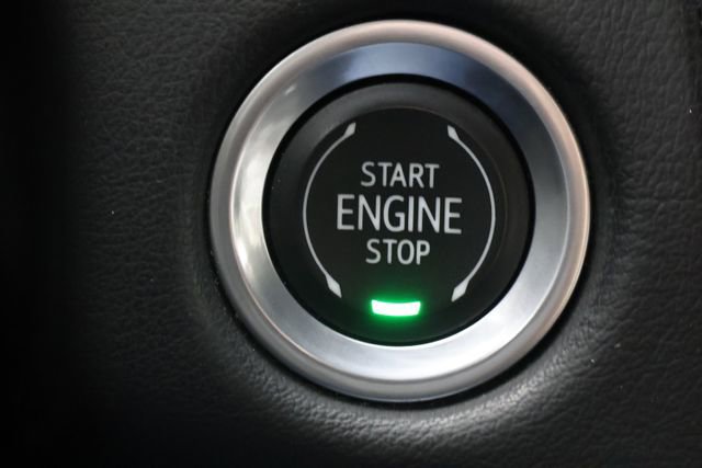 Used 2022 Chevrolet Tahoe Z71 w/ Luxury Package image 17