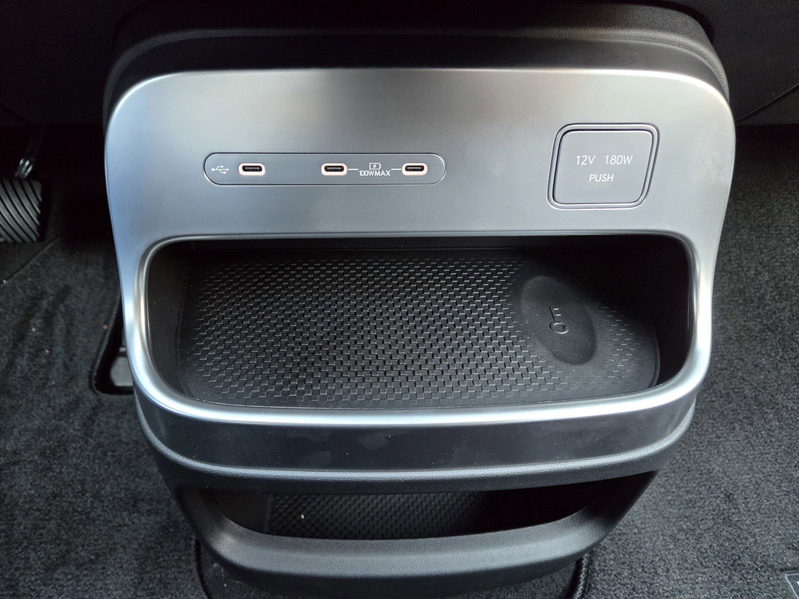 New 2026 Hyundai Ioniq 9 Limited image 18