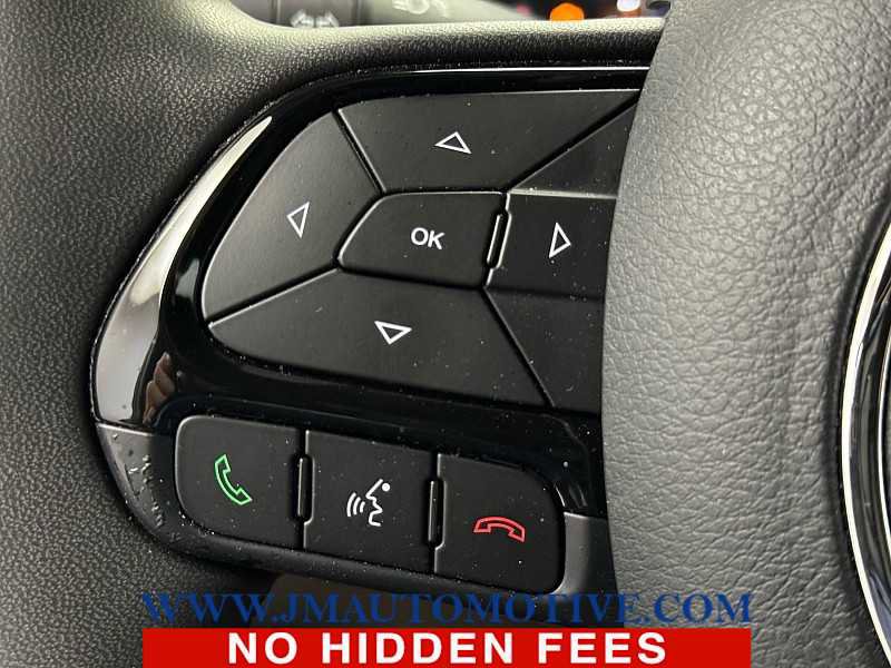 Used 2022 Jeep Renegade Altitude image 39