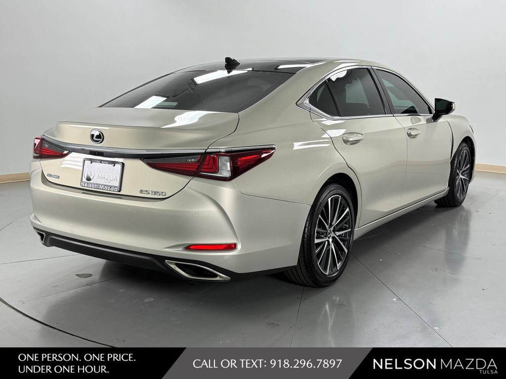 Used 2024 Lexus ES 350 w/ Premium Package FWD image 4