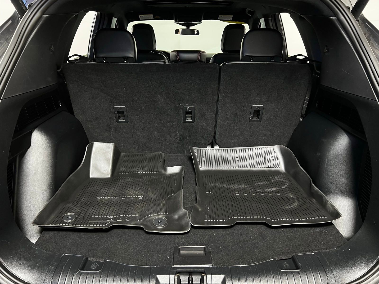 Used 2025 Ford Escape ST-Line w/ Equipment Group 301A image 26