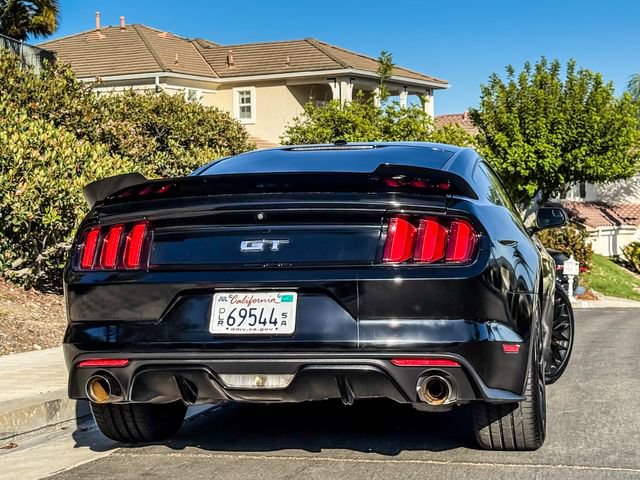 Used 2016 Ford Mustang GT Premium w/ GT Performance Package RWD image 17