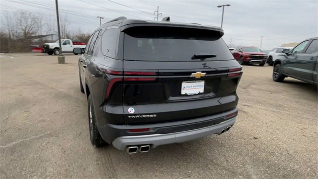 New 2026 Chevrolet Traverse LT w/ Driver Confidence Package image 8