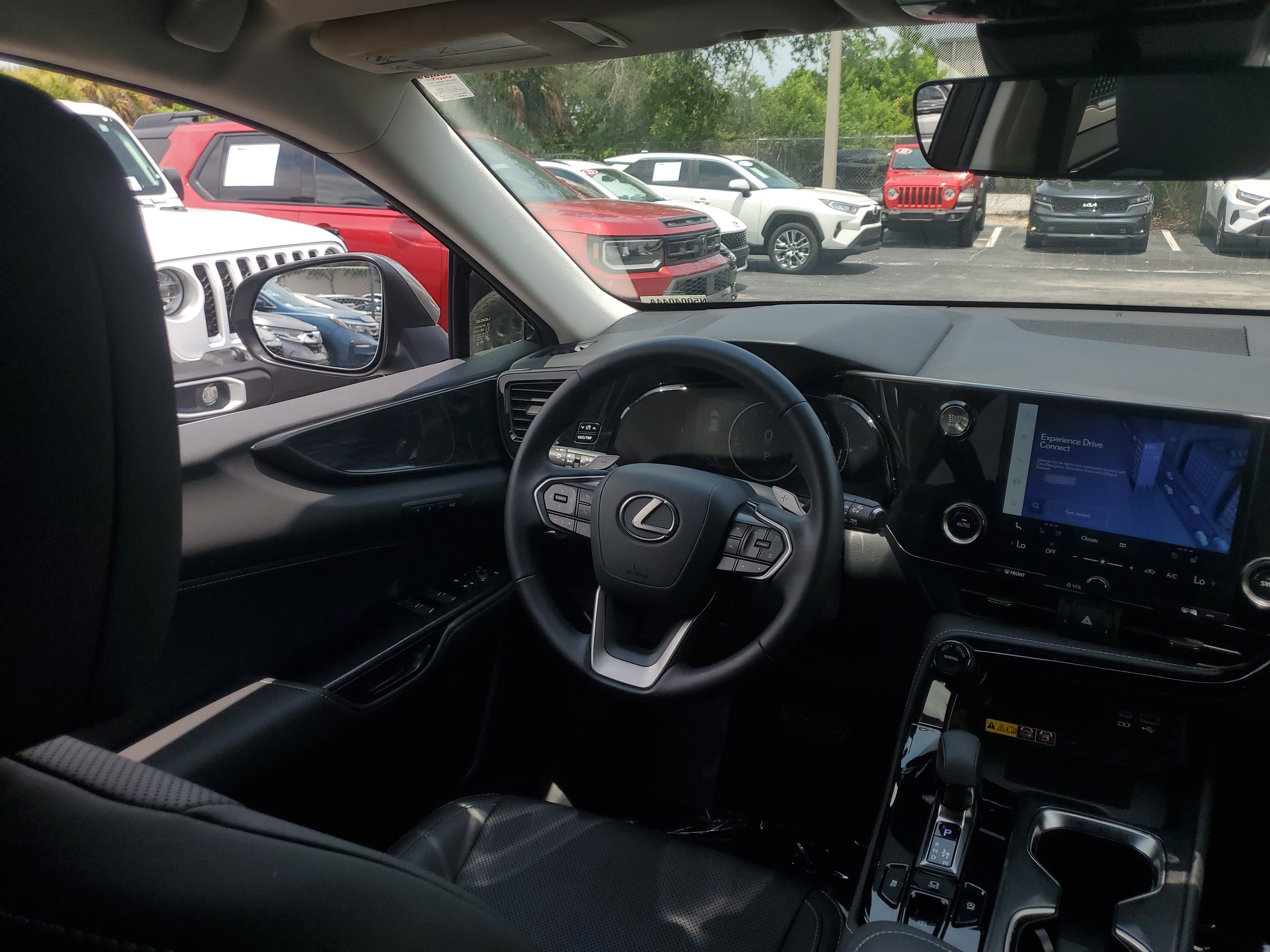 Used 2022 Lexus NX 250 FWD image 17