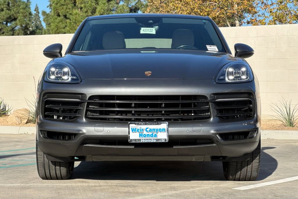 Used 2021 Porsche Cayenne Coupe image 11