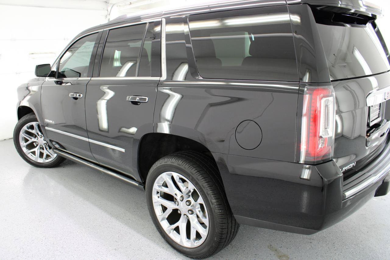 Used 2020 GMC Yukon Denali w/ Denali Premium Package AWD/4WD image 15