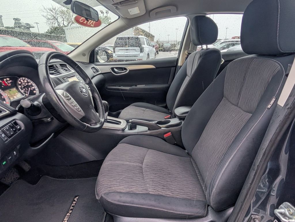 Used 2015 Nissan Sentra SV image 10