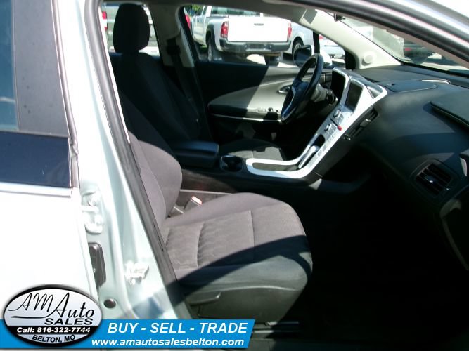 Used 2013 Chevrolet Volt FWD image 14