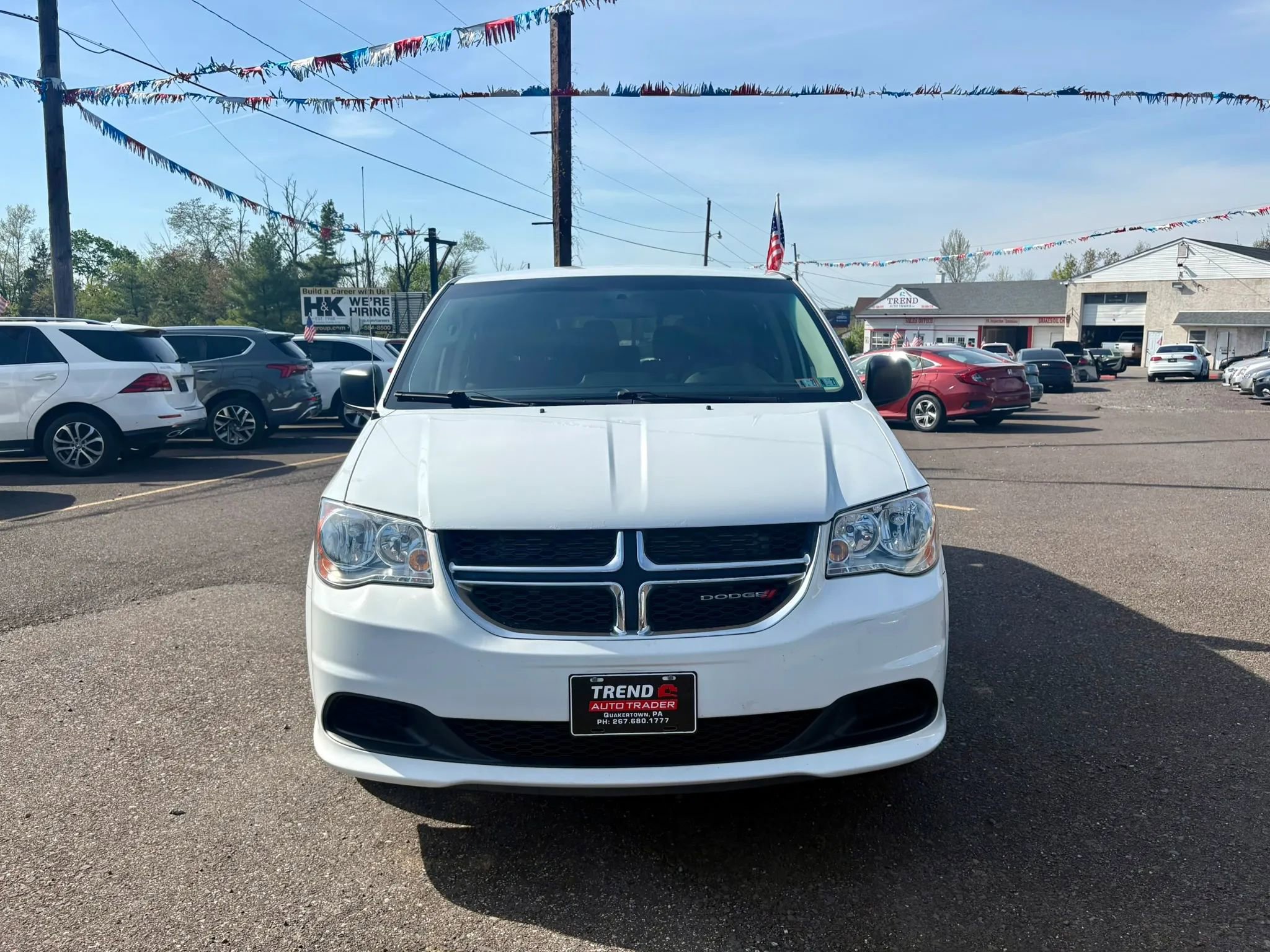 Used 2018 Dodge Grand Caravan SE FWD image 8