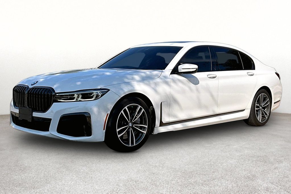 Used 2021 BMW 750i xDrive w/ Executive Package AWD/4WD image 5