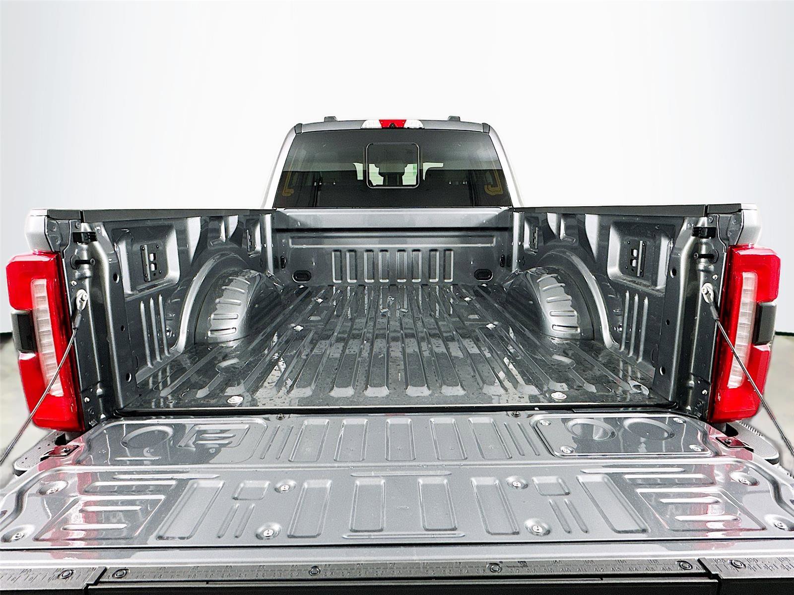 New 2026 Ford F350 XLT w/ XLT Premium Package image 26