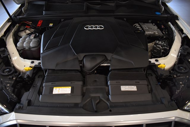 Used 2023 Audi Q7 3.0T Premium Plus AWD/4WD image 42