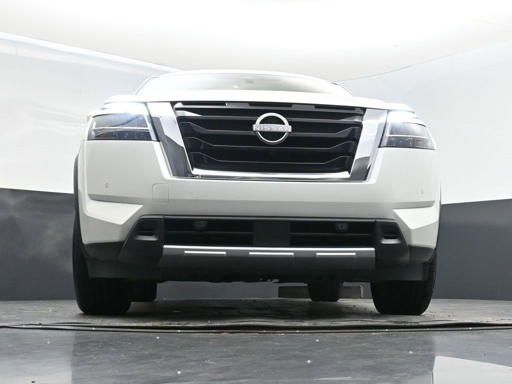Used 2024 Nissan Pathfinder SL image 46