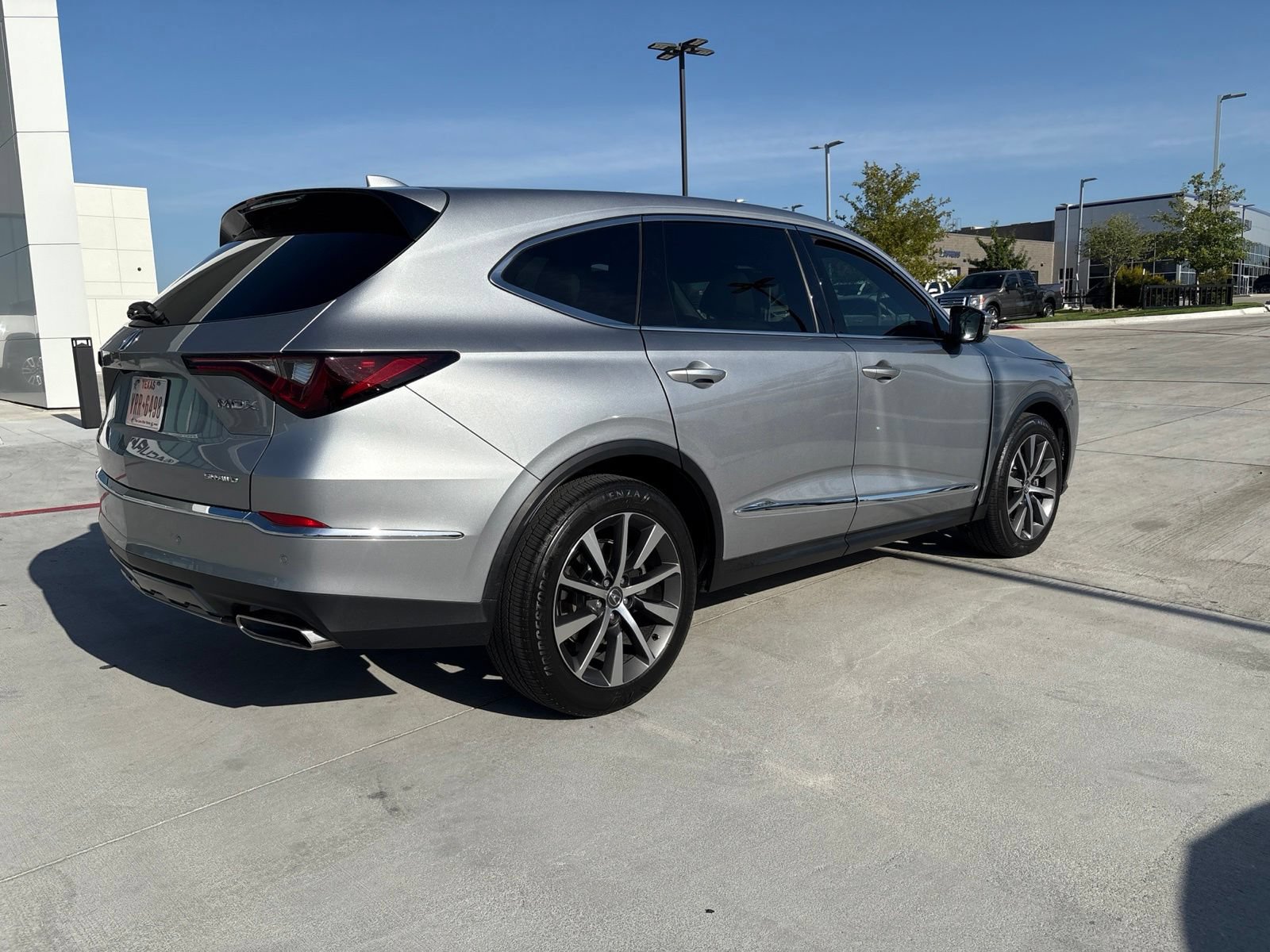 Used 2025 Acura MDX w/ Technology Package AWD/4WD image 7