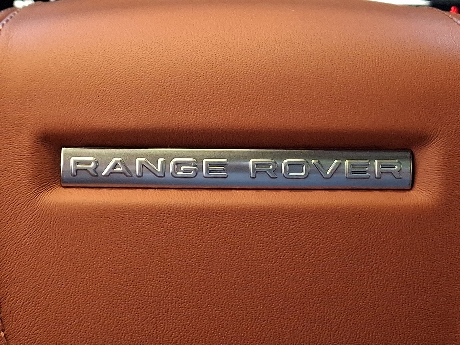 New 2026 Land Rover Range Rover SV AWD/4WD image 20