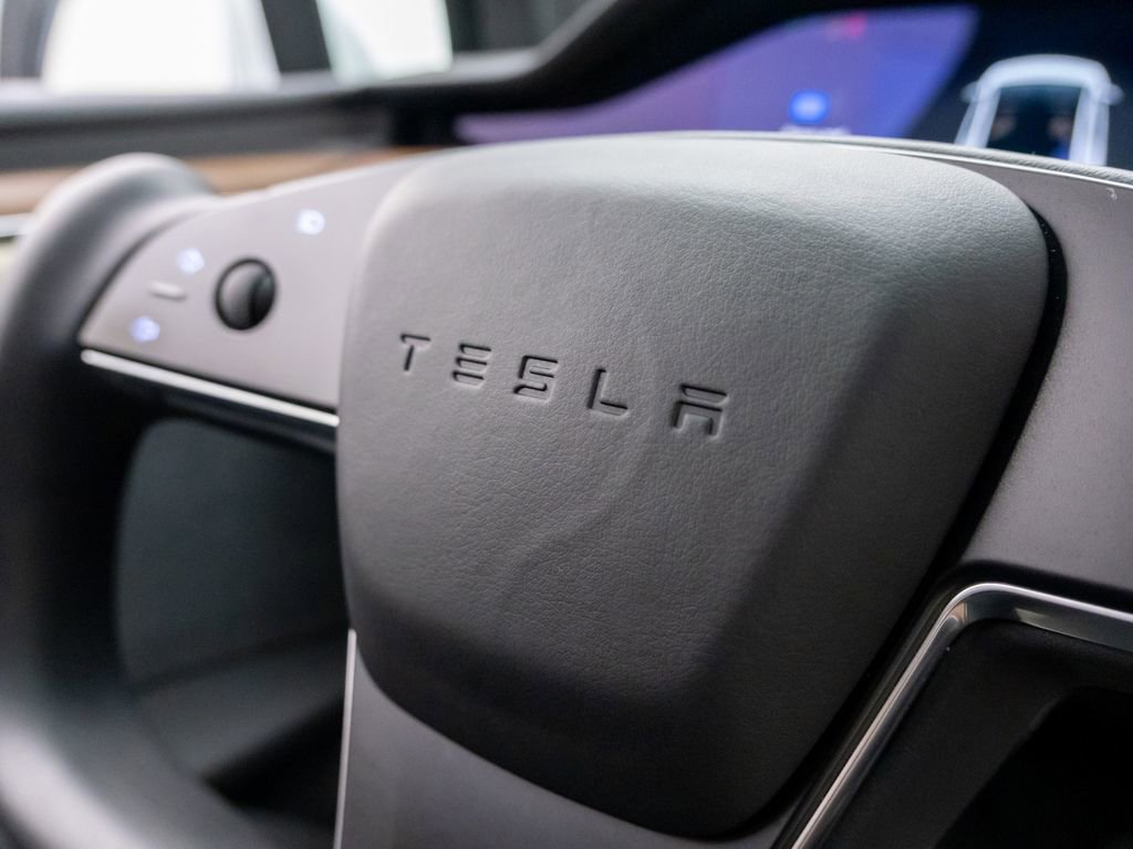 Used 2022 Tesla Model X AWD/4WD image 24