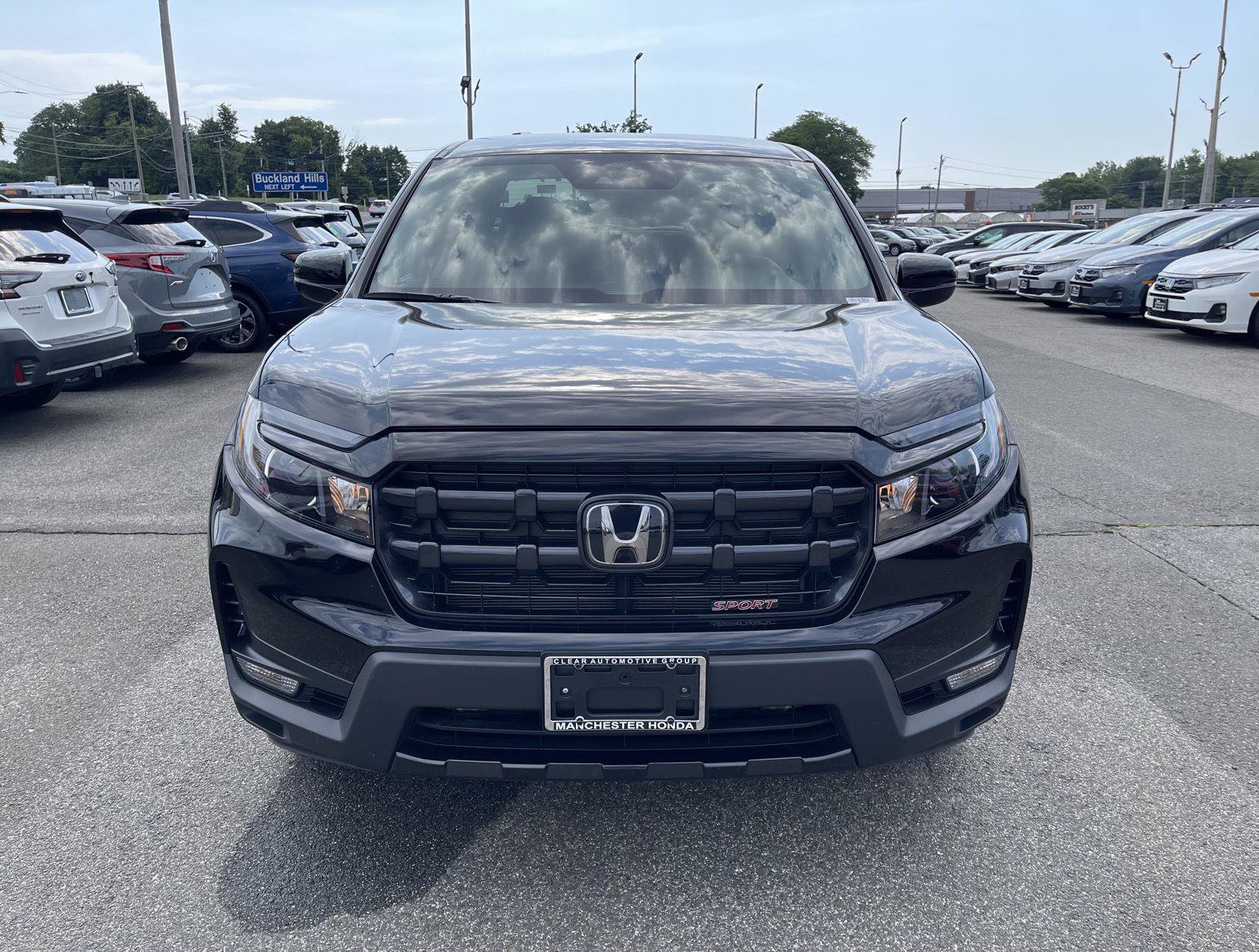 Used 2025 Honda Ridgeline Sport image 18