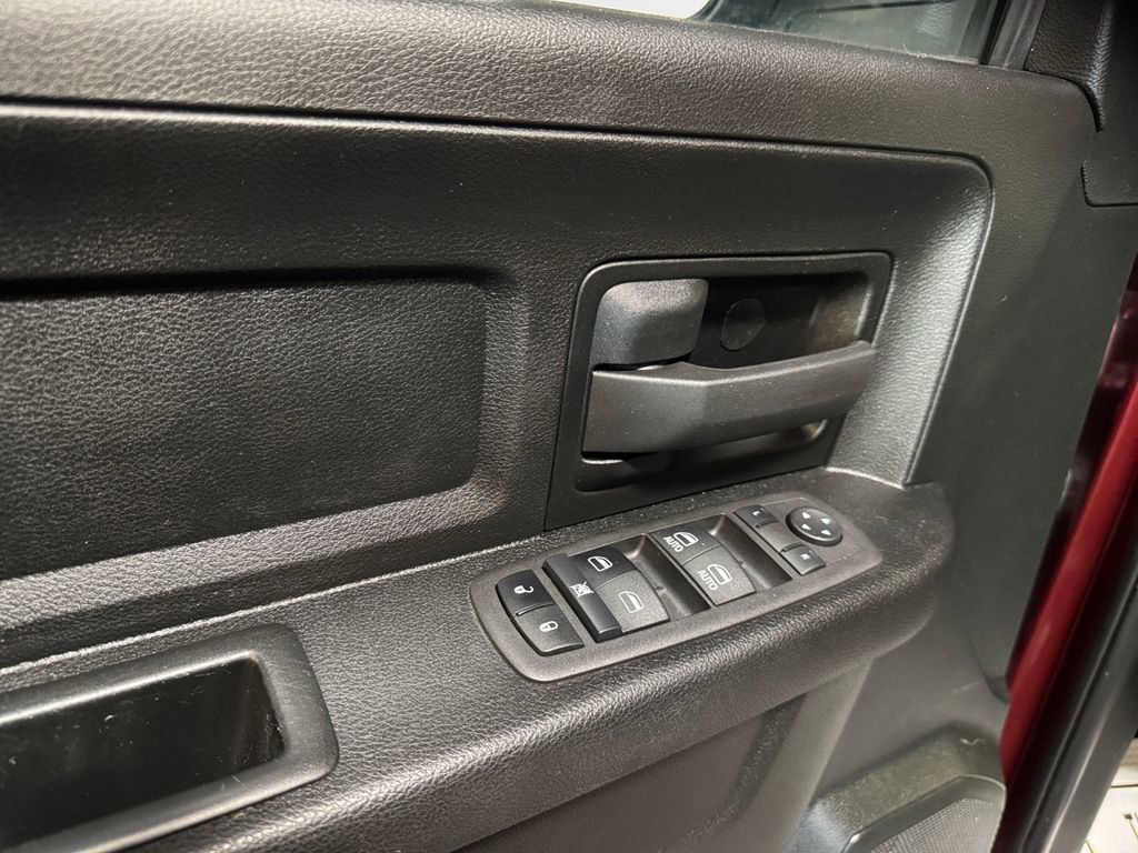 Used 2022 RAM 3500 Tradesman image 14