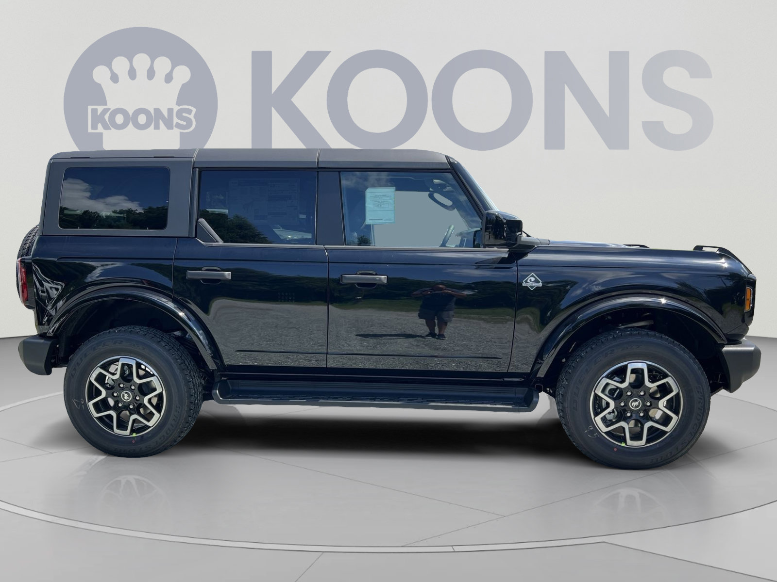 New 2026 Ford Bronco Outer Banks AWD/4WD image 8