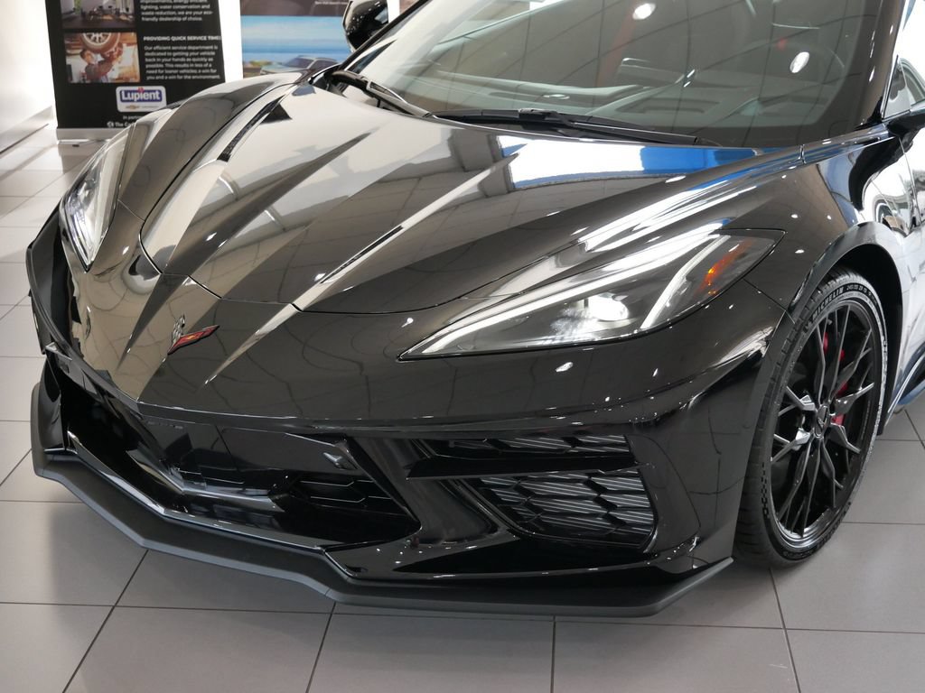 New 2027 Chevrolet Corvette Stingray Coupe w/ Z51 Performance Package RWD image 29