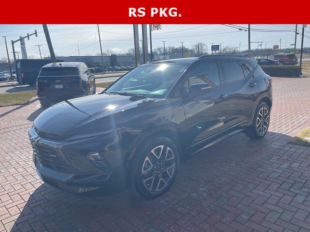 Used 2023 Chevrolet Blazer RS w/ Driver Confidence II Package AWD/4WD image 1