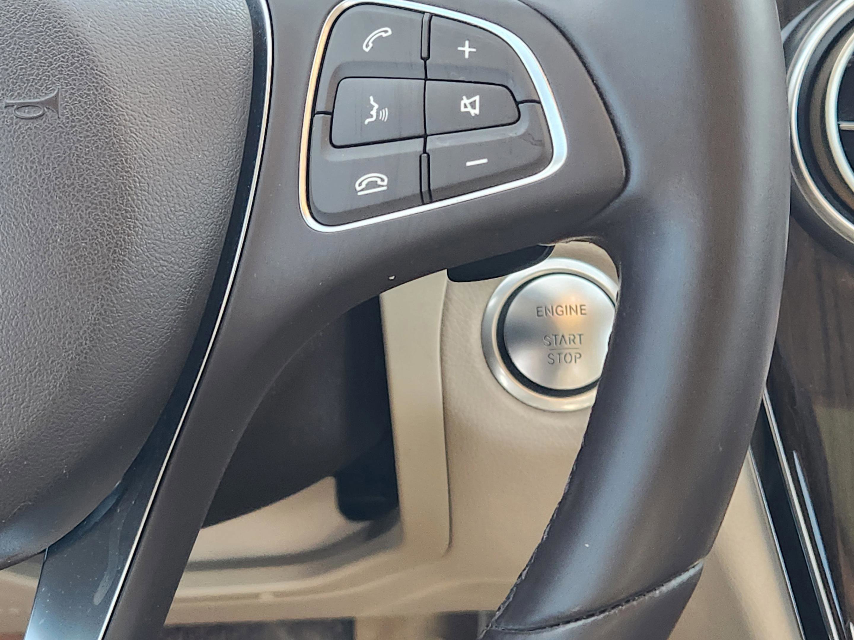 Used 2015 Mercedes-Benz C 300 C 300 image 29