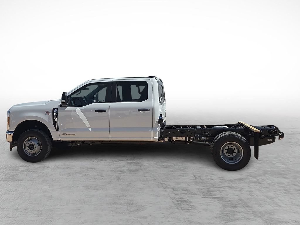 New 2026 Ford F350 XL w/ XL Chrome Package AWD/4WD image 6