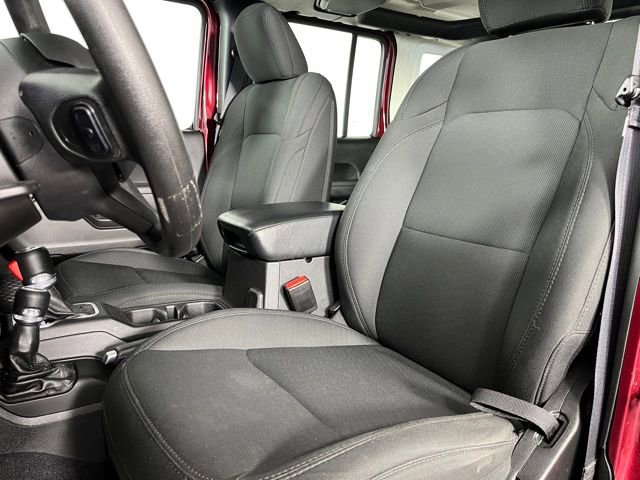 Used 2022 Jeep Wrangler Unlimited Sport AWD/4WD image 17