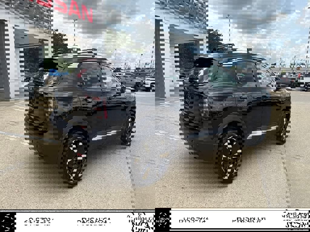 New 2025 Nissan Kicks SR image 9