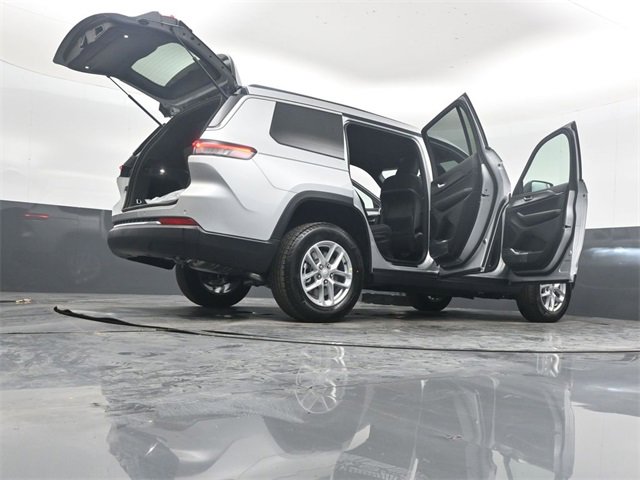 New 2025 Jeep Grand Cherokee L Laredo image 53