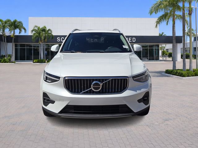 Certified 2023 Volvo XC40 B4 Plus w/ Protection Package Premier image 2