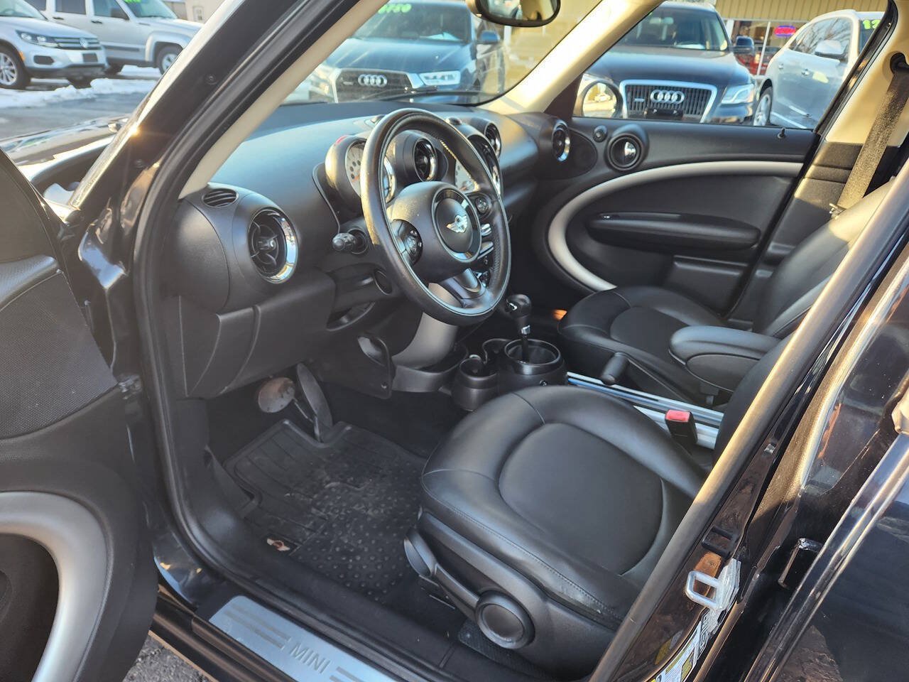 Used 2013 MINI Cooper Countryman FWD image 10