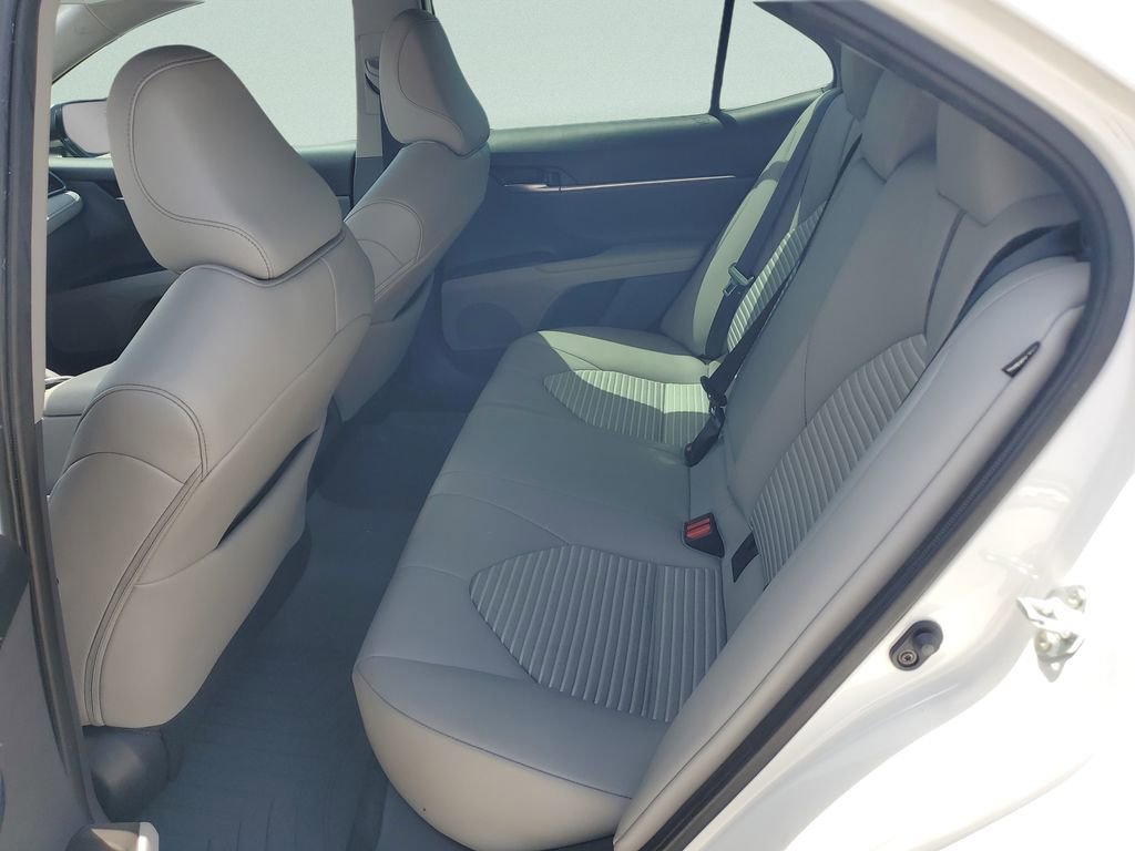 Used 2024 Toyota Camry SE w/ Convenience Package FWD image 10