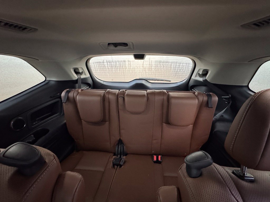 Used 2022 Subaru Ascent Touring w/ Popular Package #2A AWD/4WD image 12