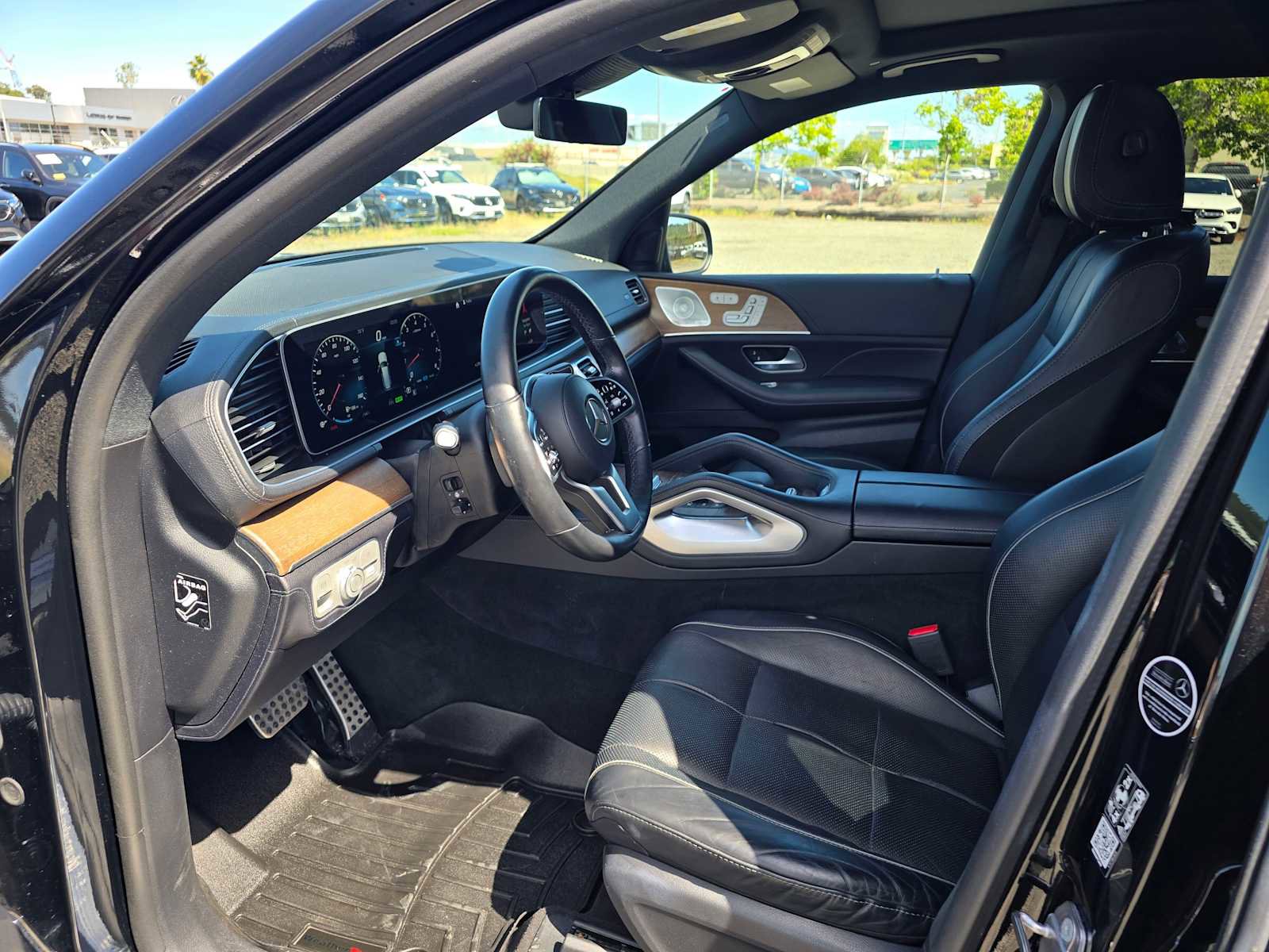 Used 2021 Mercedes-Benz GLS 580 4MATIC image 22