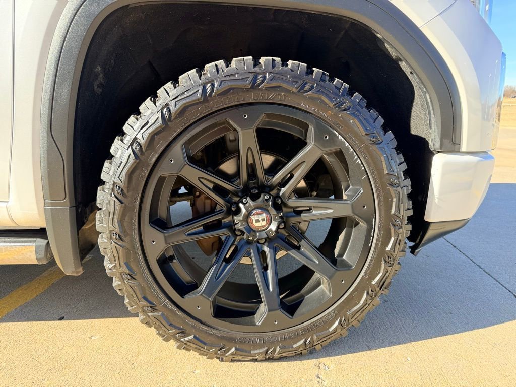 Used 2019 GMC Sierra 1500 Denali w/ Denali Ultimate Package image 11