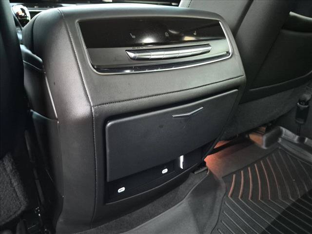 Used 2023 Cadillac Escalade Sport AWD/4WD image 16